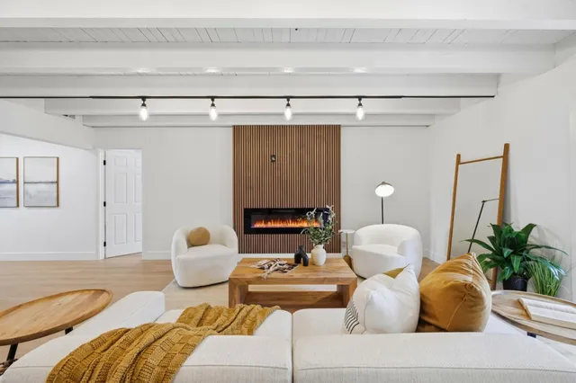 $1,098,000 | 459 Heathcliff Drive, Pacifica, CA 94044