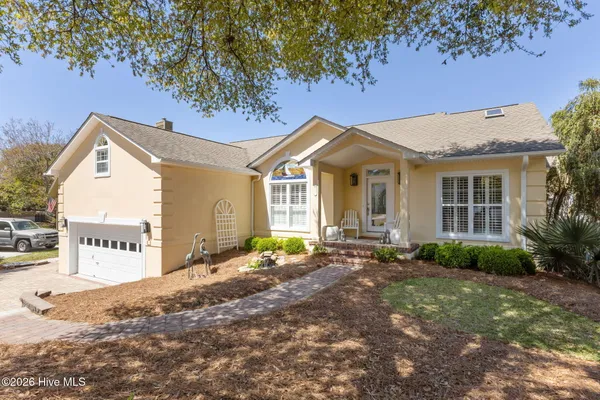 $975,000 | 218 Sandfiddler West, Emerald Isle, NC 28594
