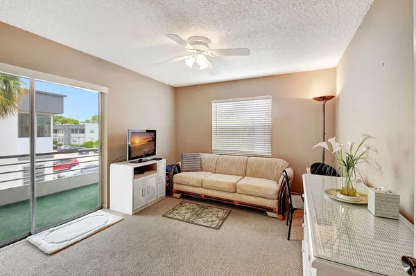 $68,999 | 428 Normandy I, Delray Beach, FL 33484