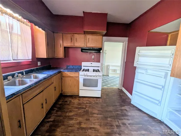 $55,000 | 704 South Main Street, Campbell, MO 63933