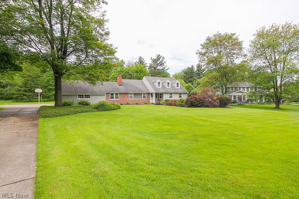 2810 Belgrave Road Cleveland, OH 44124 - Photo 1 of 35 Gallery Image 1