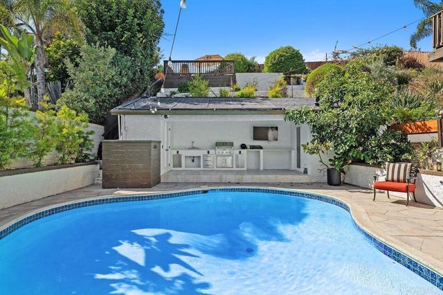 $2,299,999 | 4814 Refugio Avenue, Carlsbad, CA 92008