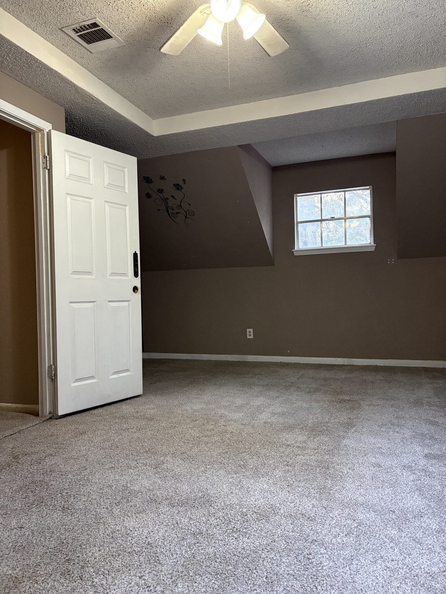 2628 Defor Road Conroe, TX 77301 - Photo 17 of 34
