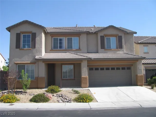 $2,400 | 1004 Tropic Wind Avenue, North Las Vegas, NV 89081