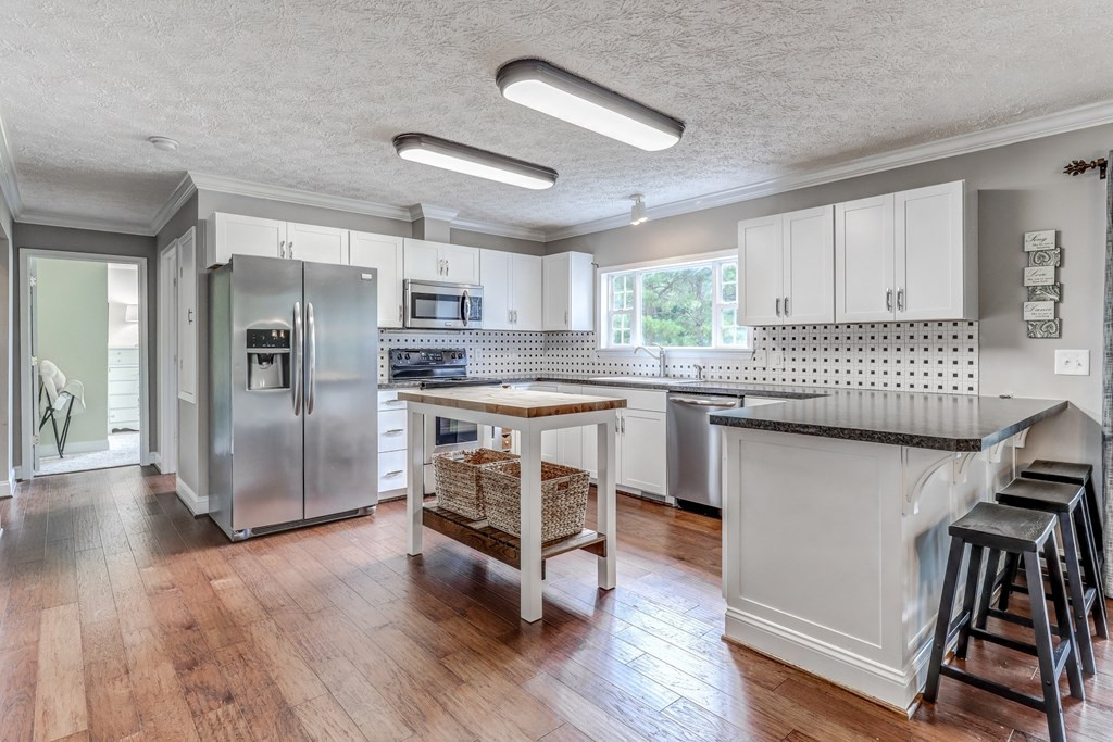 175 T-Bar Road Benson, NC 27504 - Photo 10 of 25