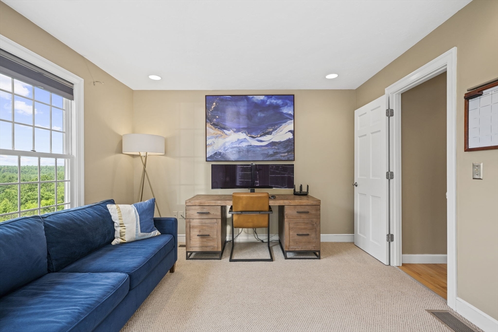 5 John Matthew Road Hopkinton, MA 01748 - Photo 12 of 42 Gallery Image 12