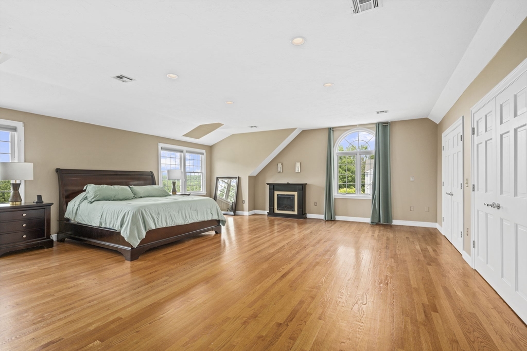 5 John Matthew Road Hopkinton, MA 01748 - Photo 6 of 42 Gallery Image 6