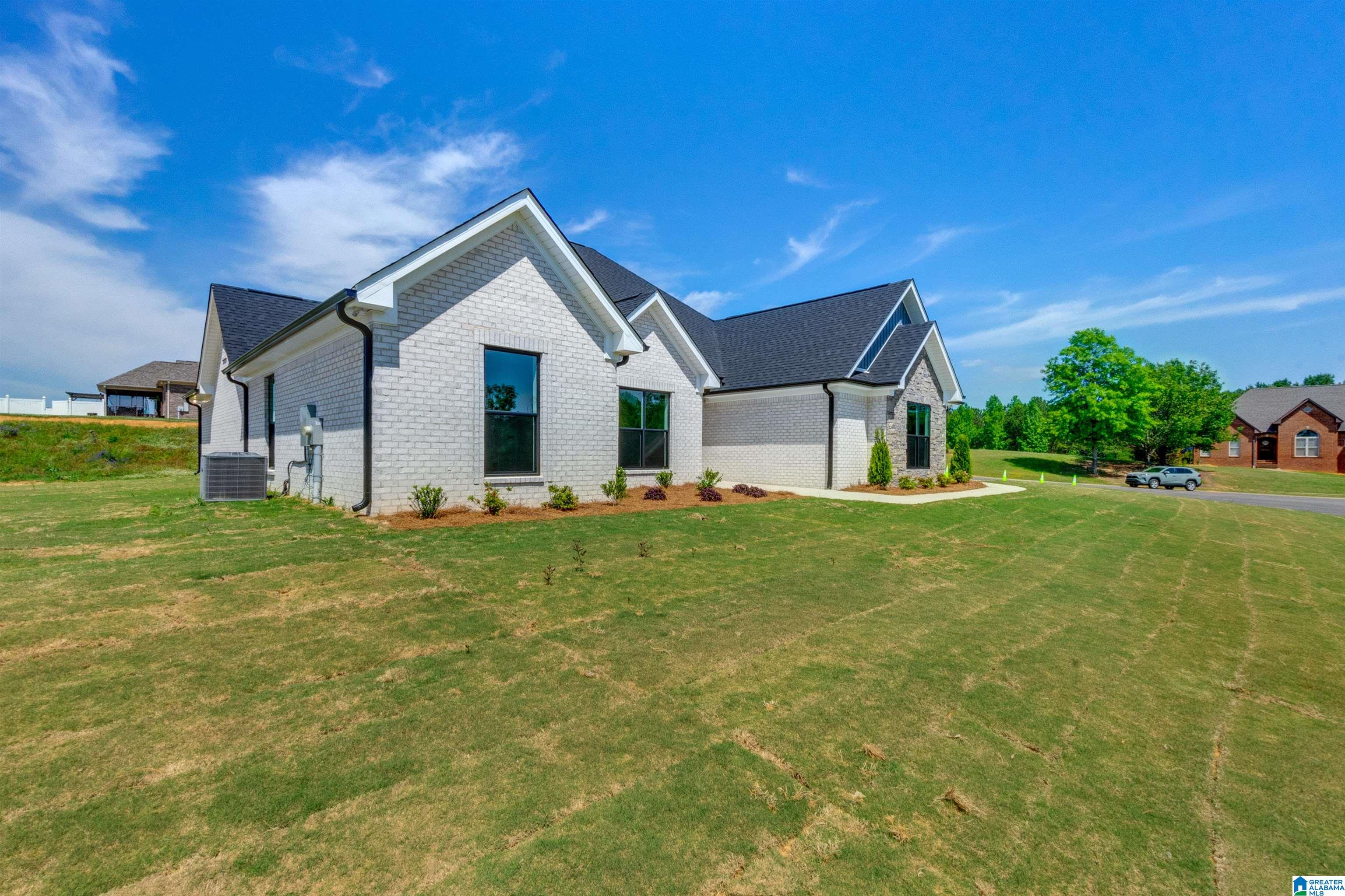 80 Crest Loop Road Clanton, AL 35045 - Photo 2 of 45