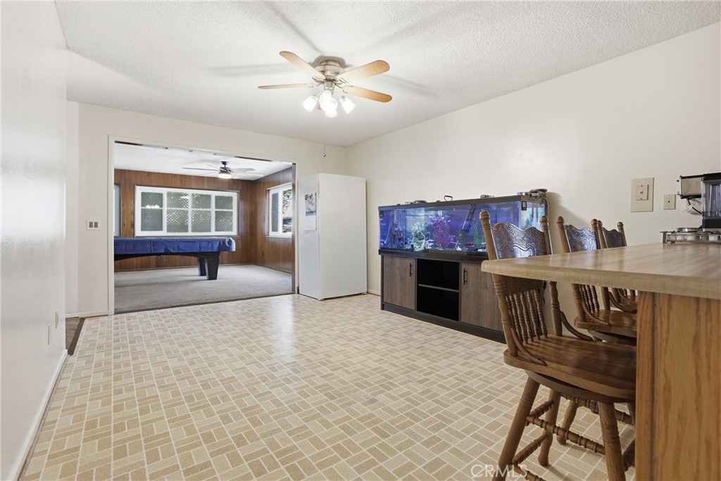 6585 Shannon Road Riverside, CA 92504 - Photo 15 of 57