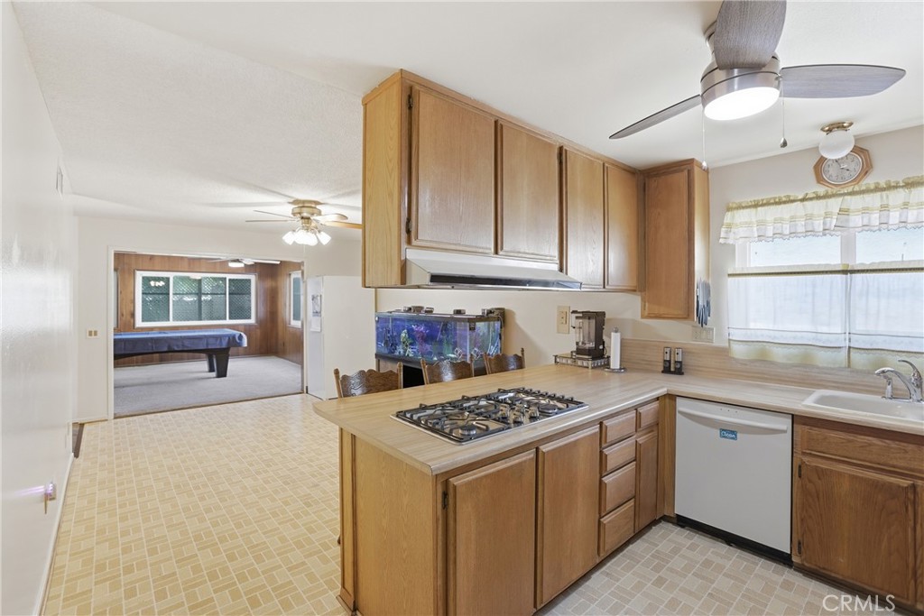 6585 Shannon Road Riverside, CA 92504 - Photo 19 of 57
