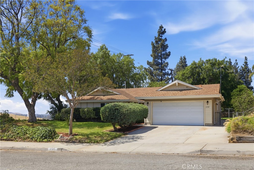 6585 Shannon Road Riverside, CA 92504 - Photo 2 of 57