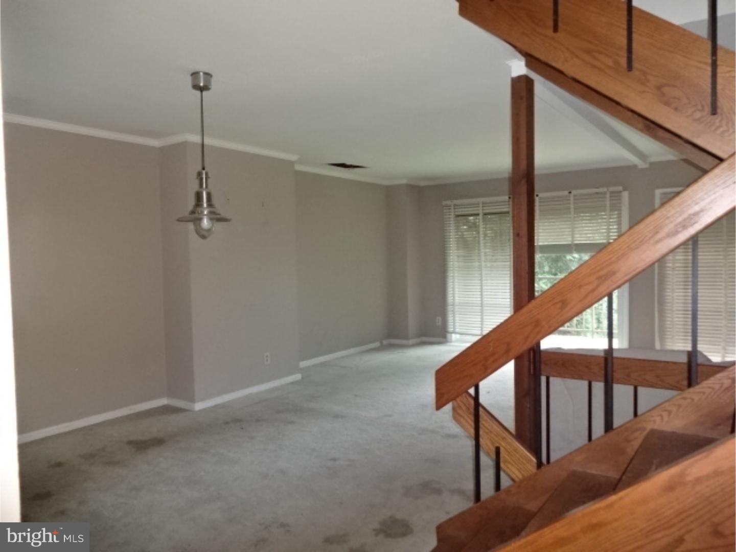 149 Merion Lane Reading, PA 19607 - Photo 4 of 11 Gallery Image 4