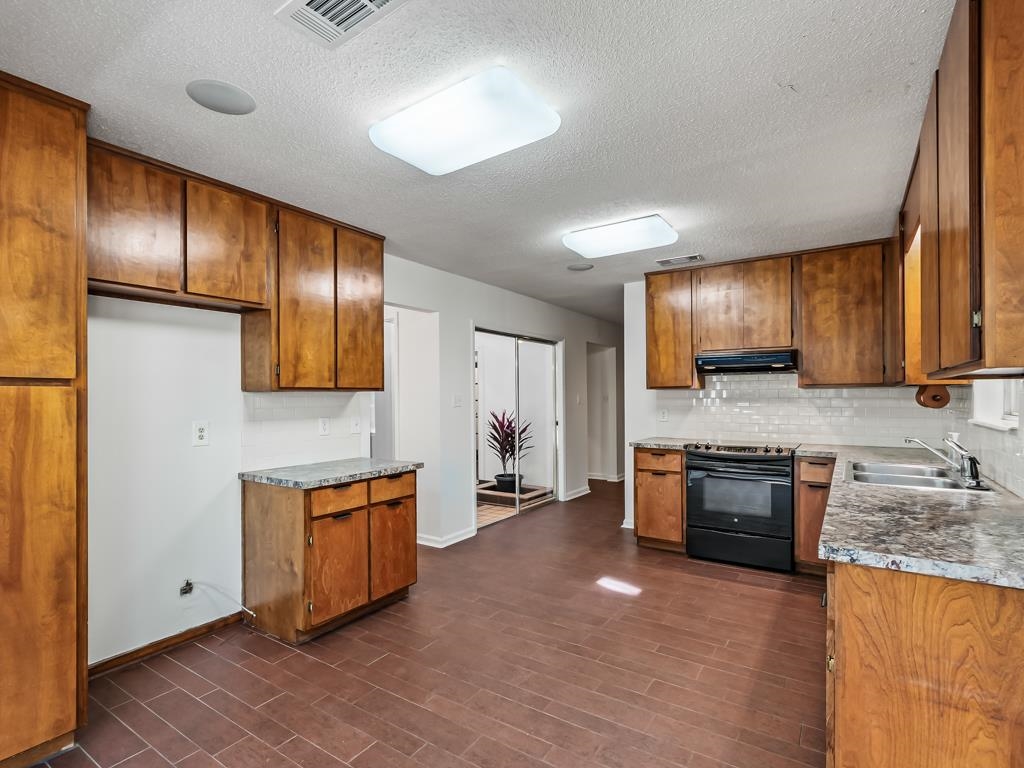 768 Litchfield Road Tallahassee, FL 32312 - Photo 13 of 37 Gallery Image 13