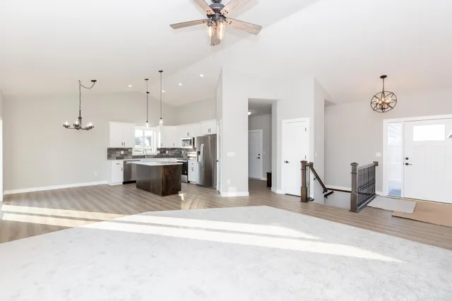 $484,900 | 1230 Olivia Street Southeast, New Prague, MN 56071