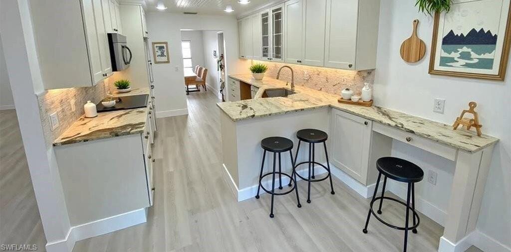 718 Reef Point Circle Naples, FL 34108 - Photo 5 of 21 Gallery Image 5