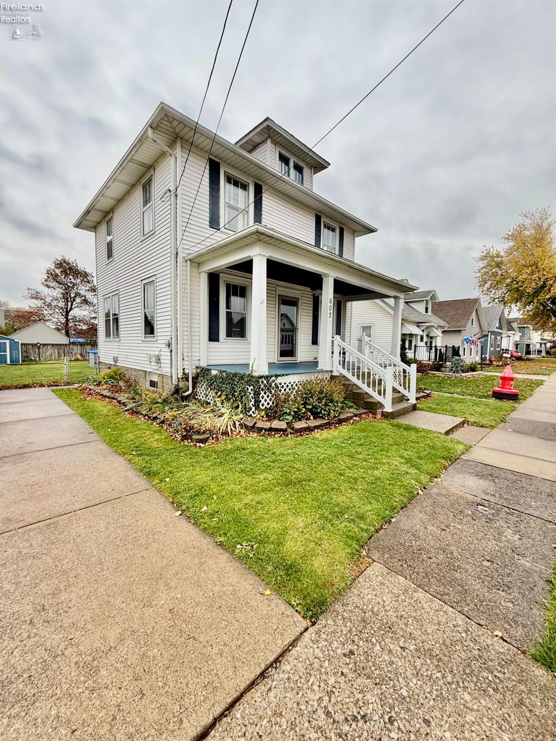 602 Anderson Street Sandusky, OH 44870 - Photo 4 of 20 Gallery Image 4