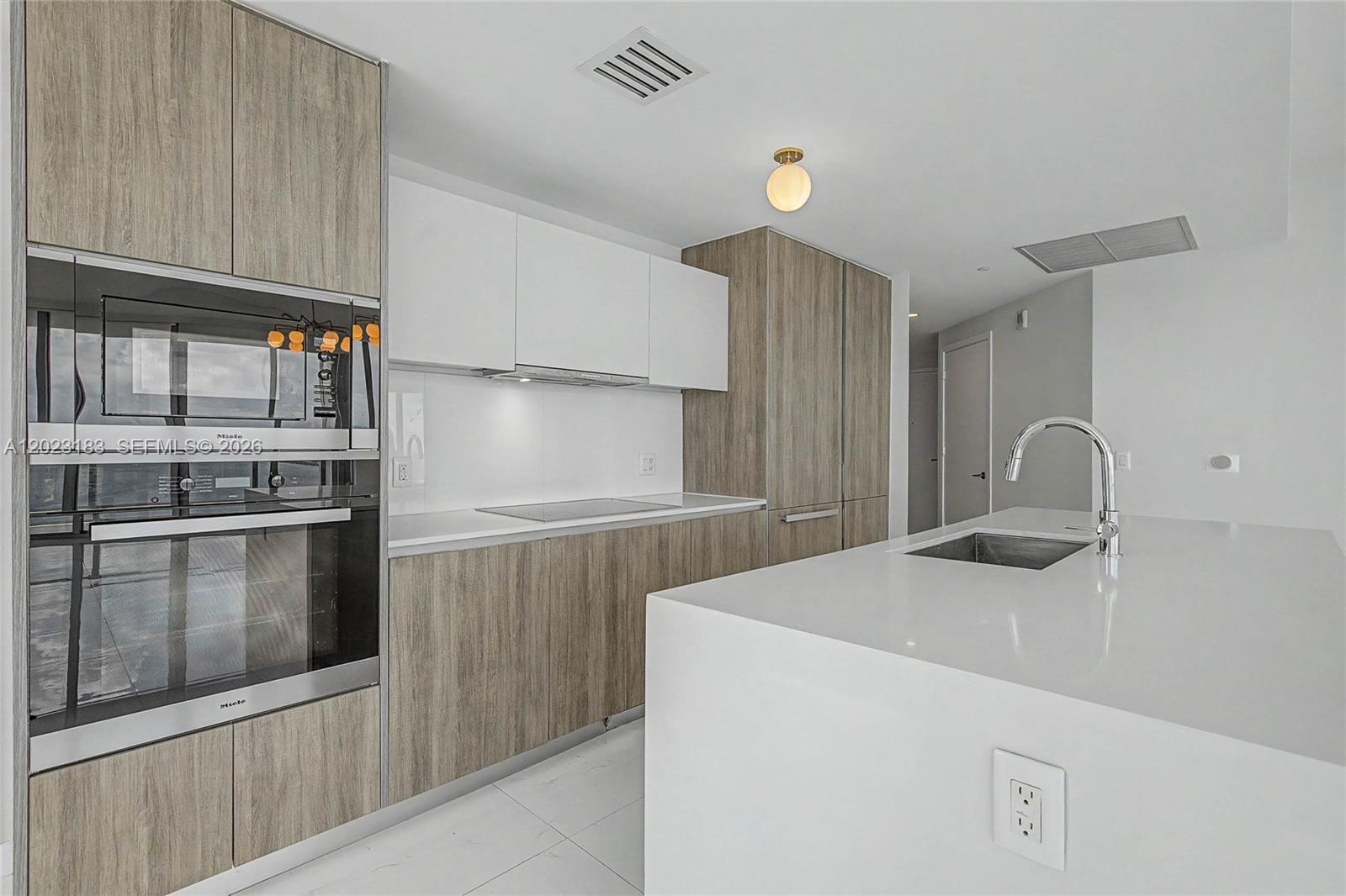 2900 Northeast 7th Avenue, Unit 3107 Miami, FL 33137 - Photo 4 of 24