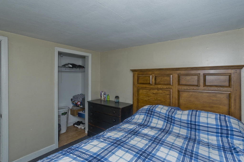 145 Darling Street Springfield, MA 01151 - Photo 20 of 26