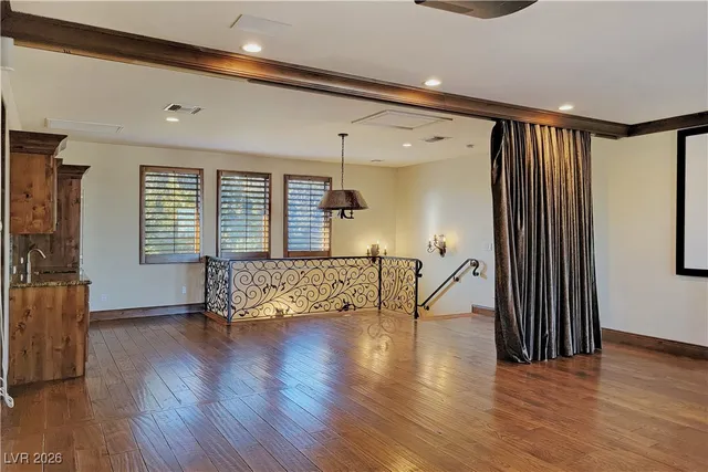 $8,000 | 4365 North Campbell Road, Las Vegas, NV 89129