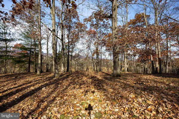 $799,900 | 446 Broomgrass Way, Gerrardstown, WV 25420