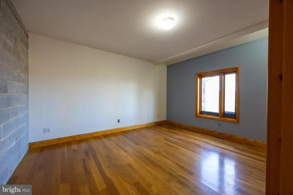 $799,900 | 446 Broomgrass Way, Gerrardstown, WV 25420