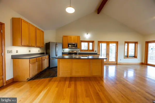 $799,900 | 446 Broomgrass Way, Gerrardstown, WV 25420