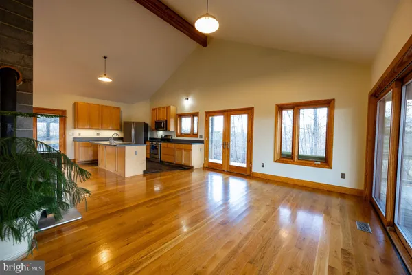 $799,900 | 446 Broomgrass Way, Gerrardstown, WV 25420