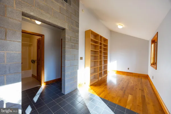 $799,900 | 446 Broomgrass Way, Gerrardstown, WV 25420