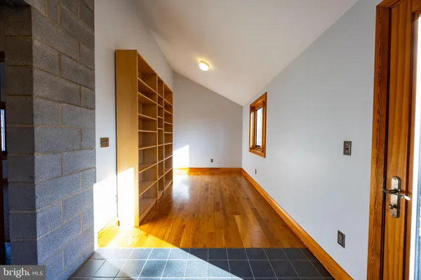 $799,900 | 446 Broomgrass Way, Gerrardstown, WV 25420