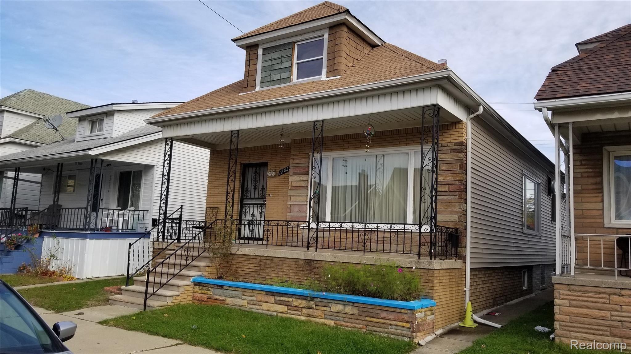 12020 Charest Street, Unit 2 Hamtramck, MI 48212 - Photo 4 of 21