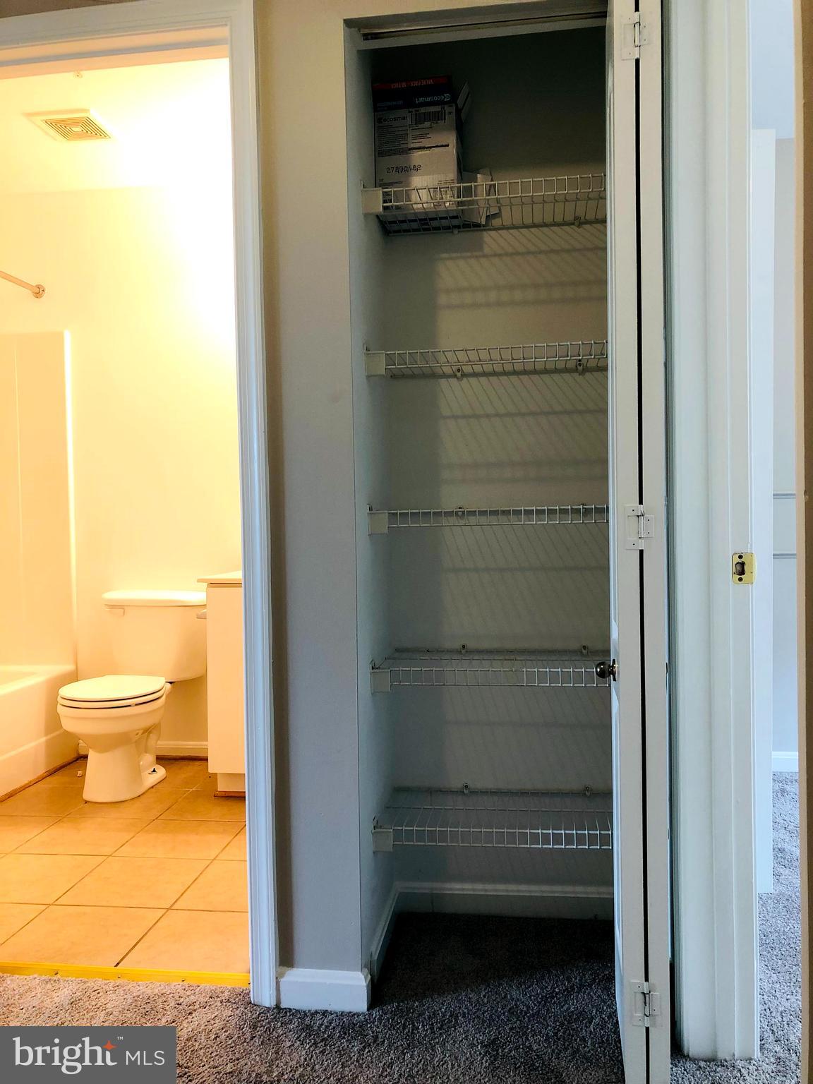 11801 Tarragon Road Reisterstown, MD 21136 - Photo 15 of 31 Lining Closet