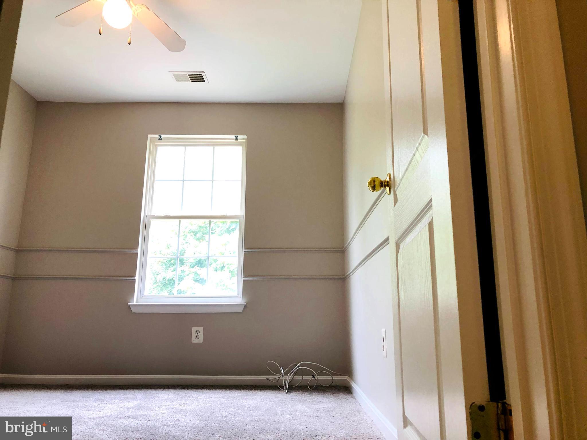 11801 Tarragon Road Reisterstown, MD 21136 - Photo 18 of 31 Bedroom 1