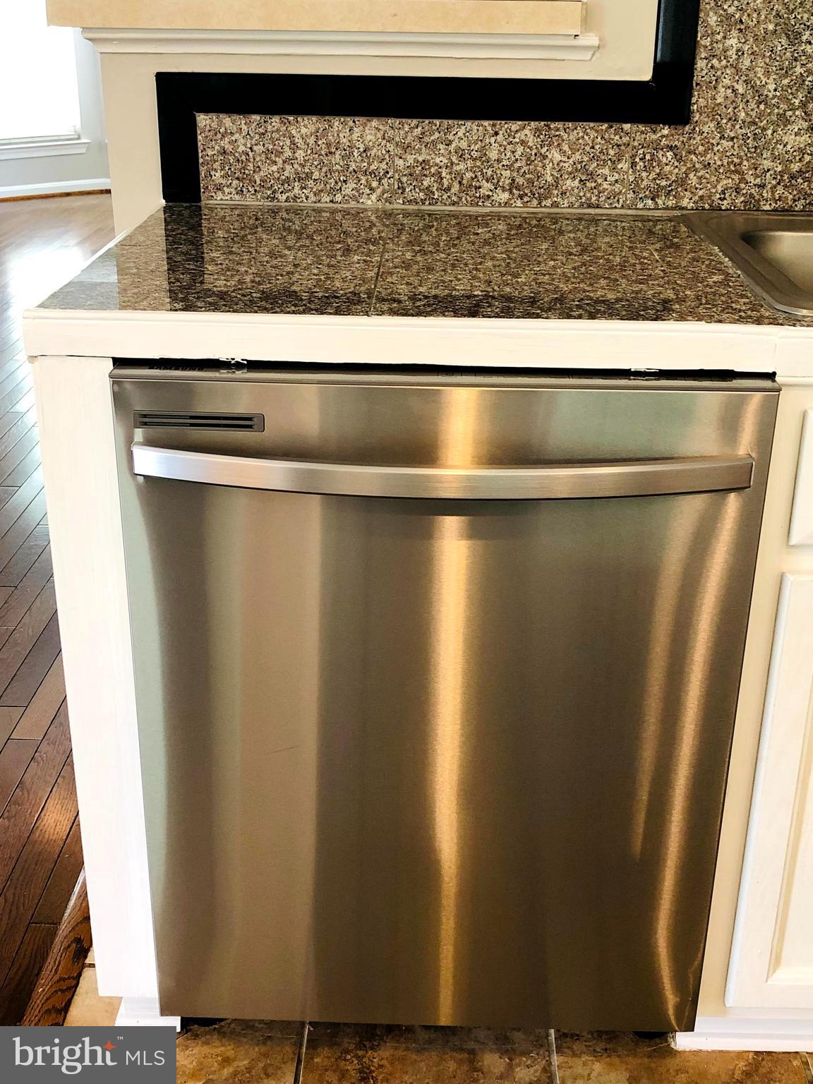 11801 Tarragon Road Reisterstown, MD 21136 - Photo 8 of 31 New Dishwasher