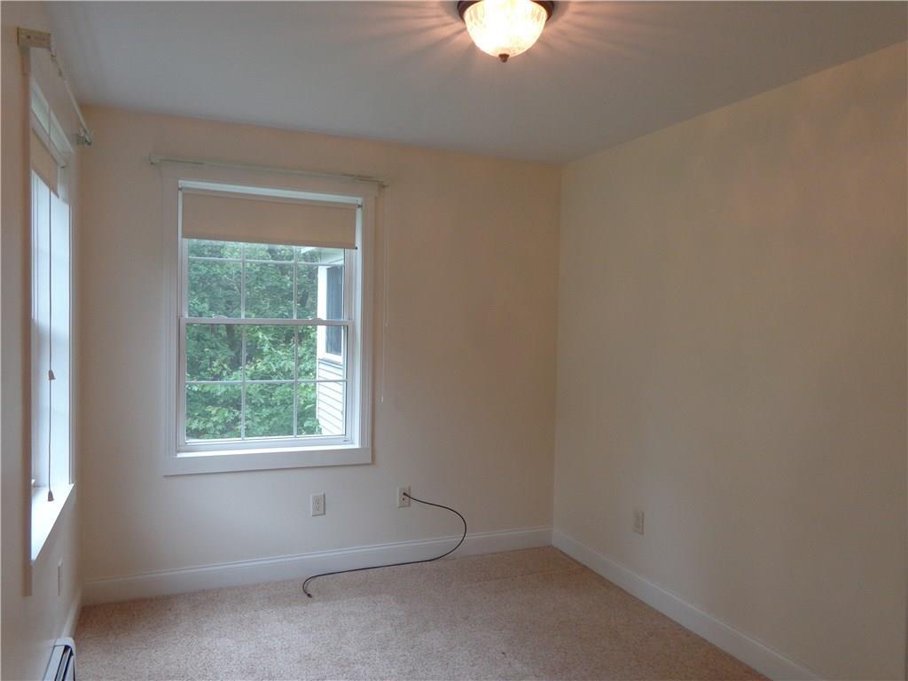 1 Hammond Road Kennebunk, ME 04043 - Photo 16 of 33 Den or Office off of the front foyer...