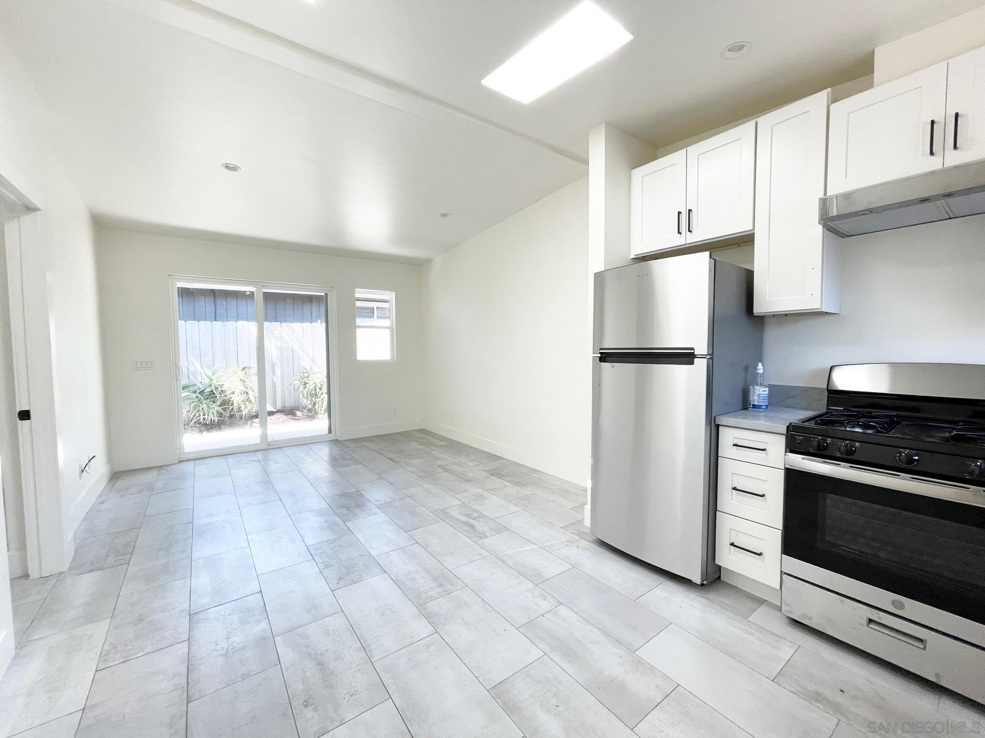 Regal Road Encinitas, CA 92024 - Photo 7 of 20 Gallery Image 7