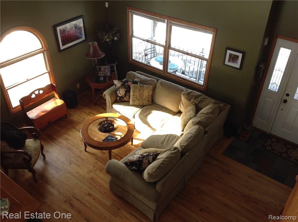 15343 Bird Road Linden, MI 48451 - Photo 28 of 47 View from upper landing!
