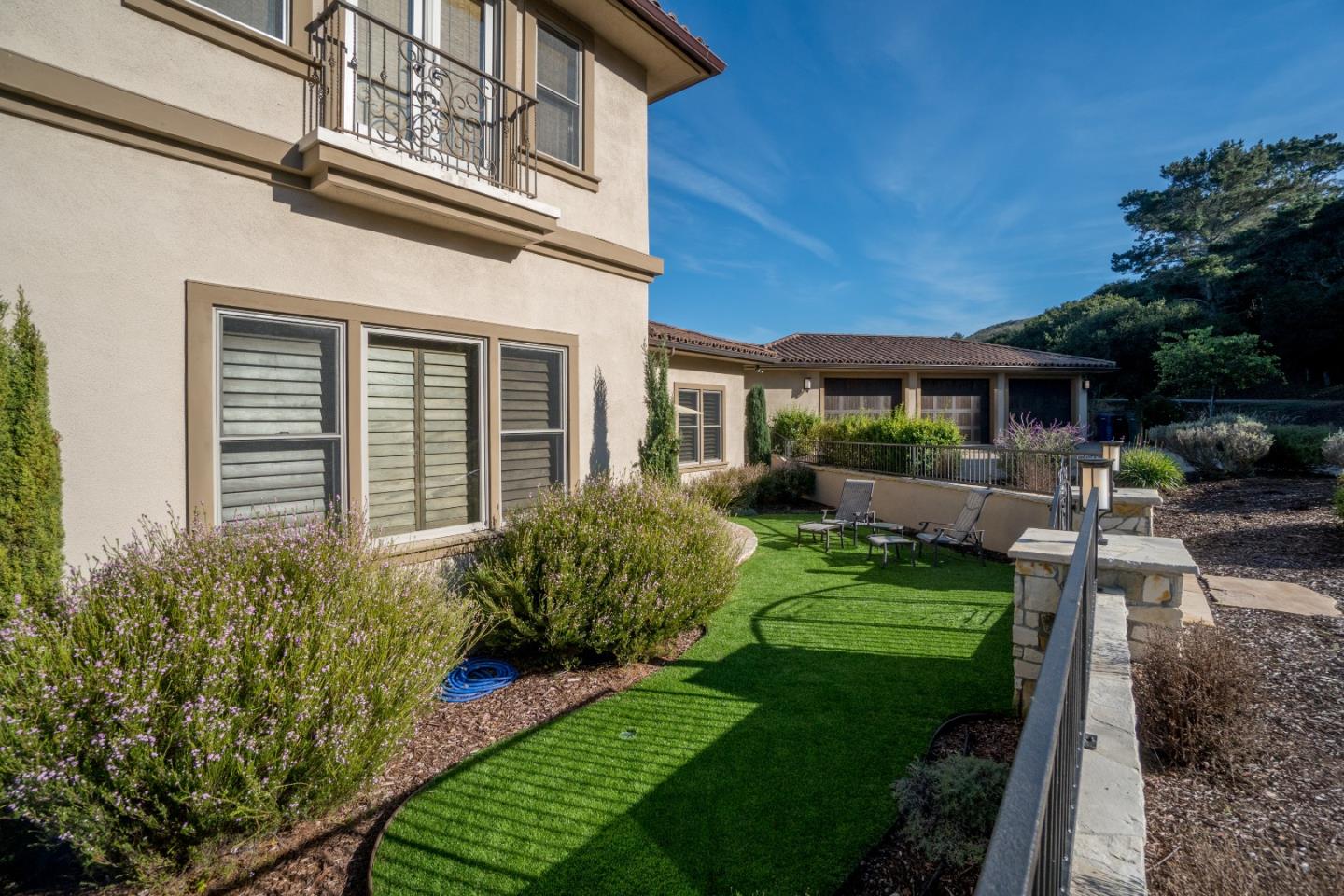 8120 Manjares Road Monterey, CA 93940 - Photo 29 of 38 Gallery Image 29