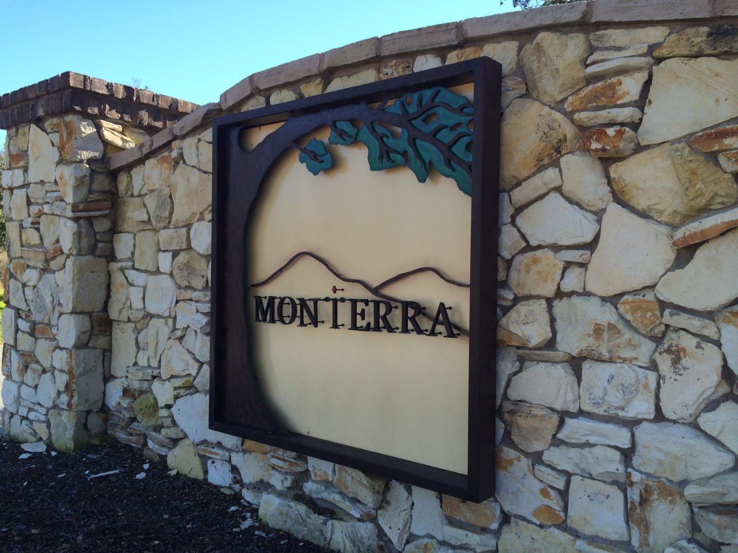 8120 Manjares Road Monterey, CA 93940 - Photo 34 of 38 Gallery Image 34
