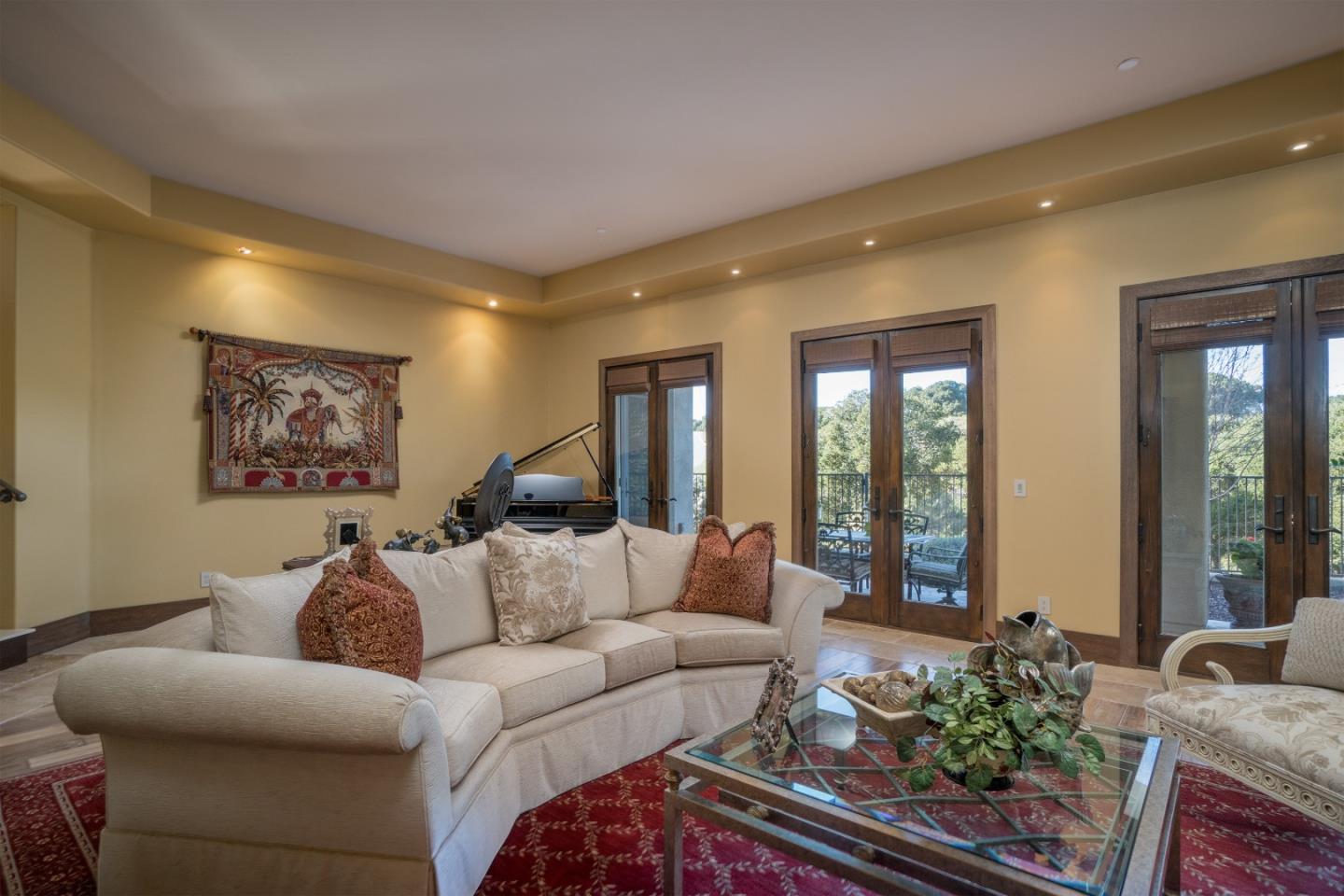8120 Manjares Road Monterey, CA 93940 - Photo 8 of 38 Gallery Image 8