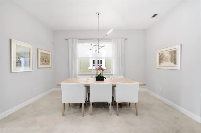 $949,900 | 9730 Blue Isle Bay, Parkland, FL 33076