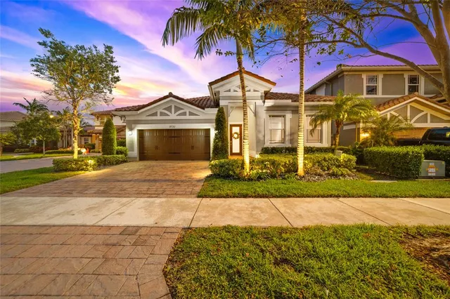 $949,900 | 9730 Blue Isle Bay, Parkland, FL 33076