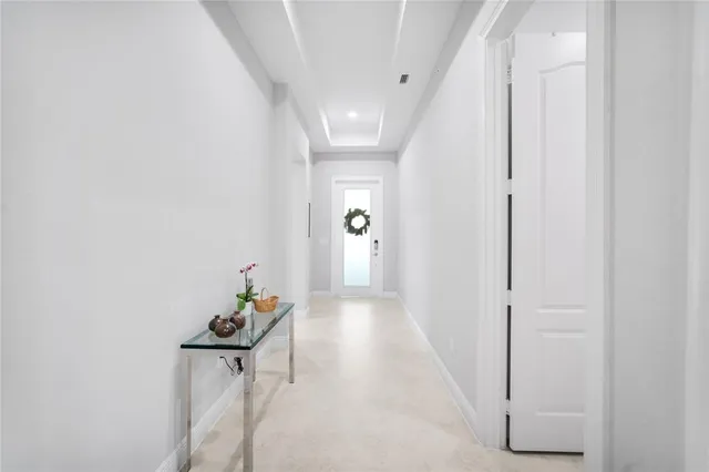 $949,900 | 9730 Blue Isle Bay, Parkland, FL 33076