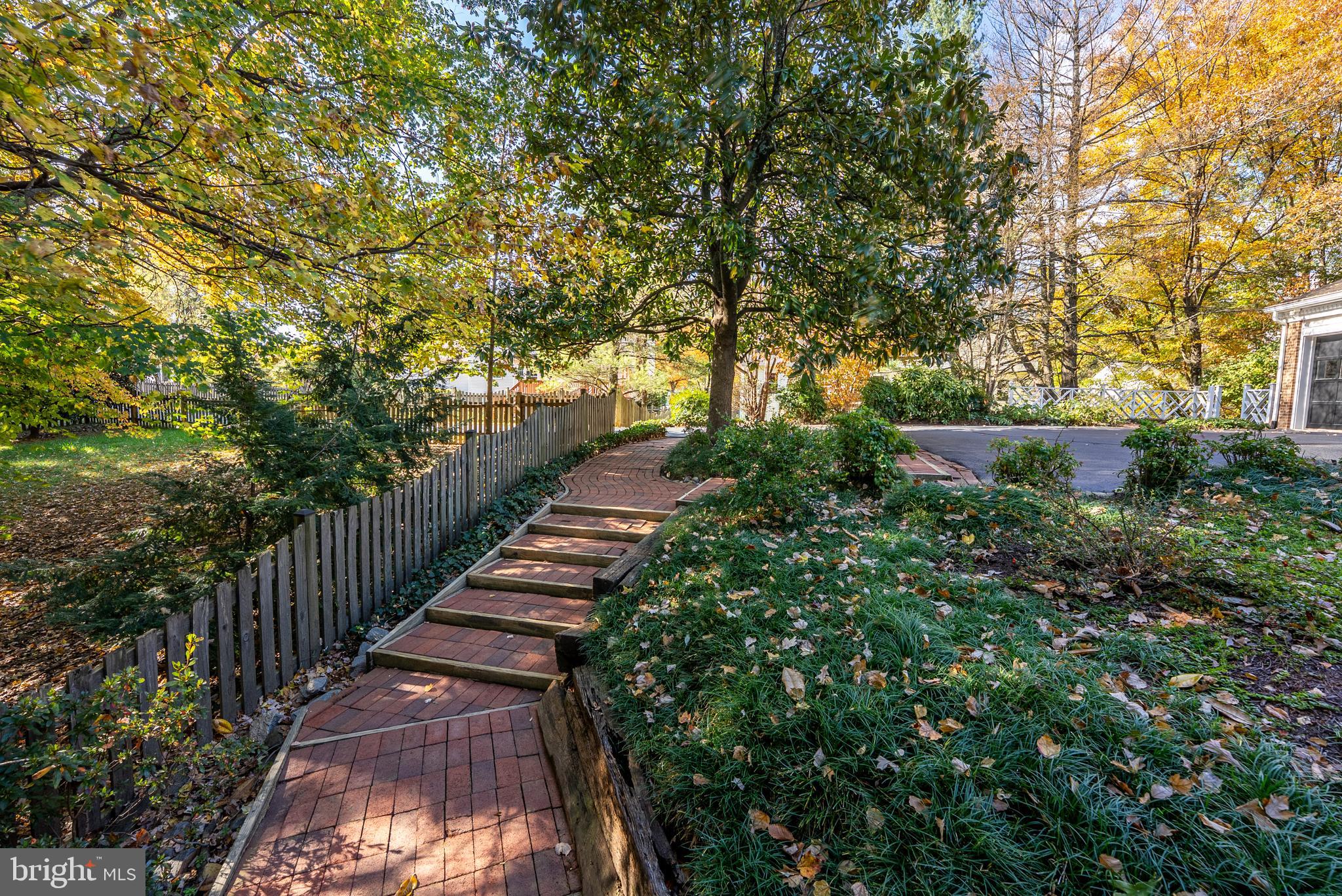 8924 Peoria Court Springfield, VA 22153 - Photo 36 of 46 Gallery Image 36