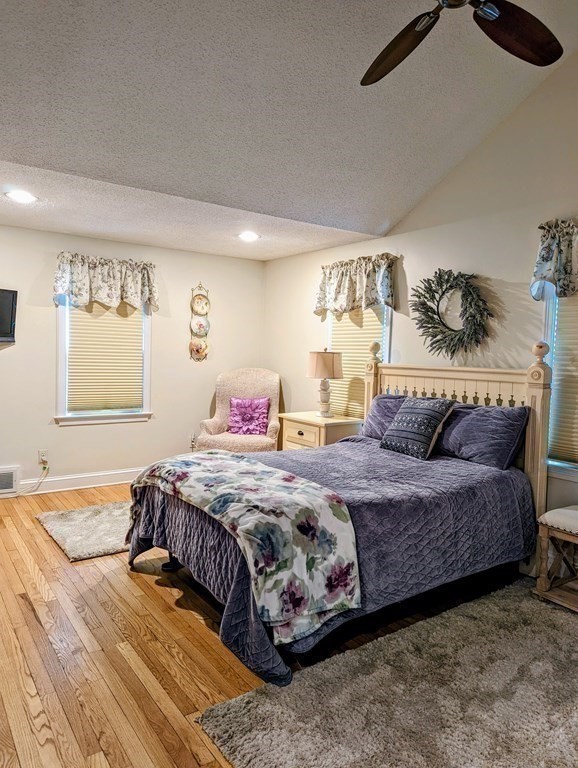 43 Robinson Road West Springfield, MA 01089 - Photo 14 of 23 Gallery Image 14