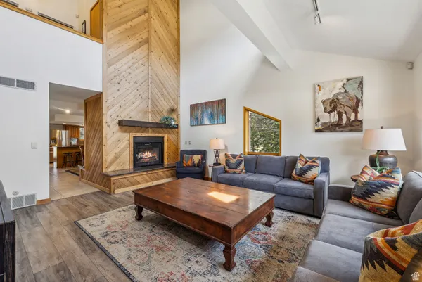 $2,500,000 | 1450 Deer Valley Drive North, Park City, UT 84060