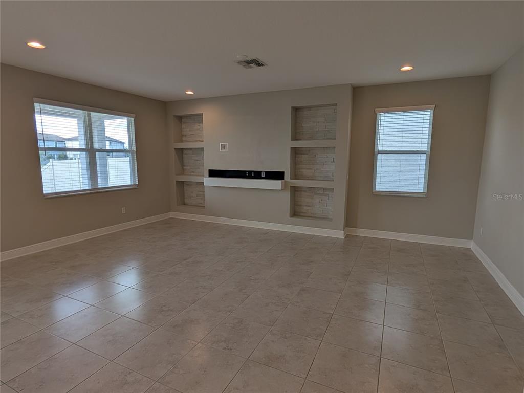 7545 Pool Compass Loop Wesley Chapel, FL 33545 - Photo 11 of 33