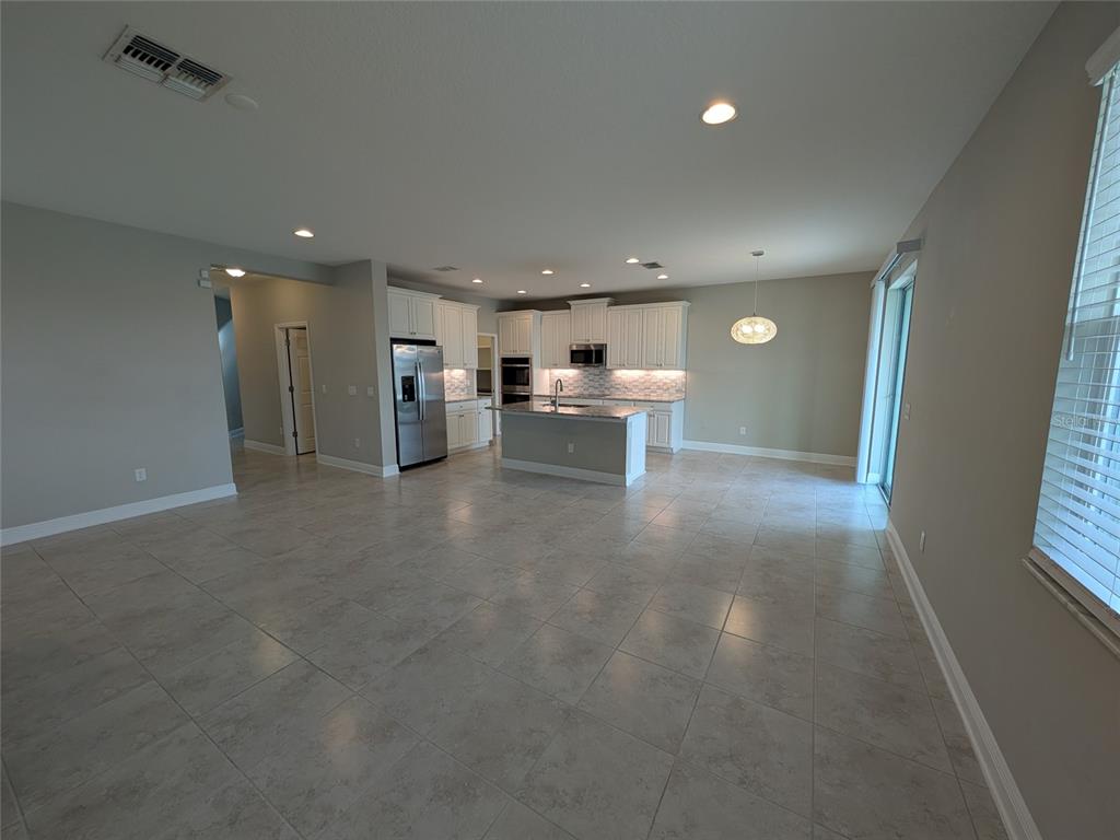 7545 Pool Compass Loop Wesley Chapel, FL 33545 - Photo 10 of 33