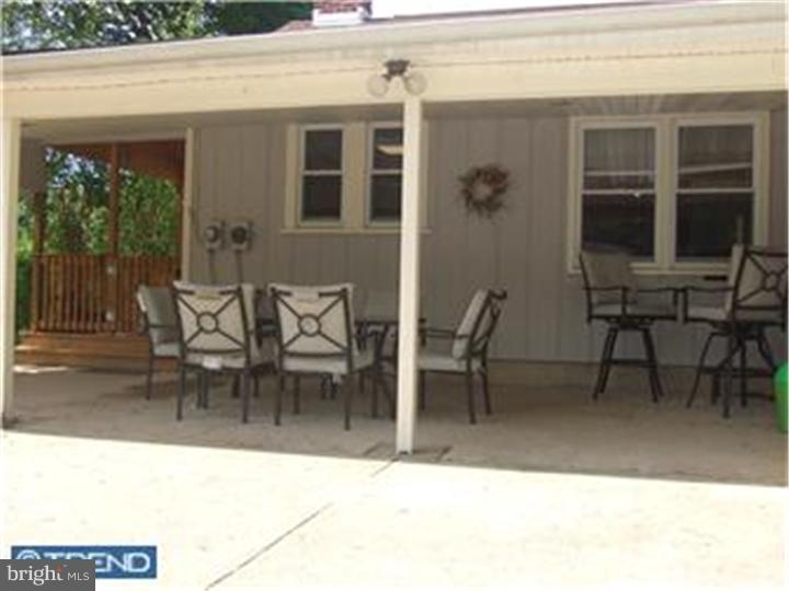 2215 Lenhart Road Colmar, PA 18915 - Photo 23 of 24 Patio