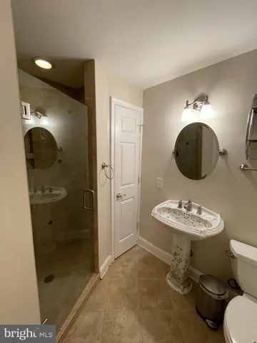 $2,875 | 825 South Bouldin Street, Baltimore, MD 21224