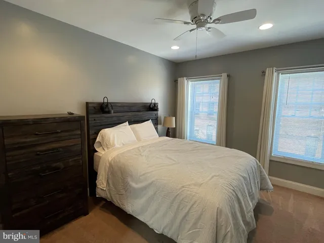 $2,875 | 825 South Bouldin Street, Baltimore, MD 21224